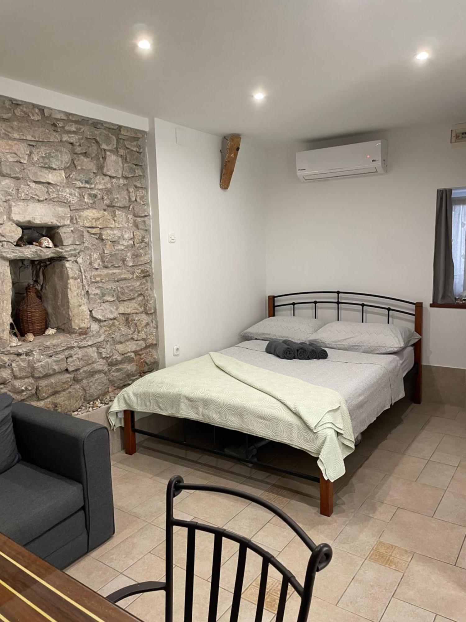 Apartman Pundinica Kaštela Exterior foto